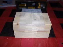 ai840.photobucket.com_albums_zz321_Jammer0816_DIY_20Ledge_SecuretoWood.jpg